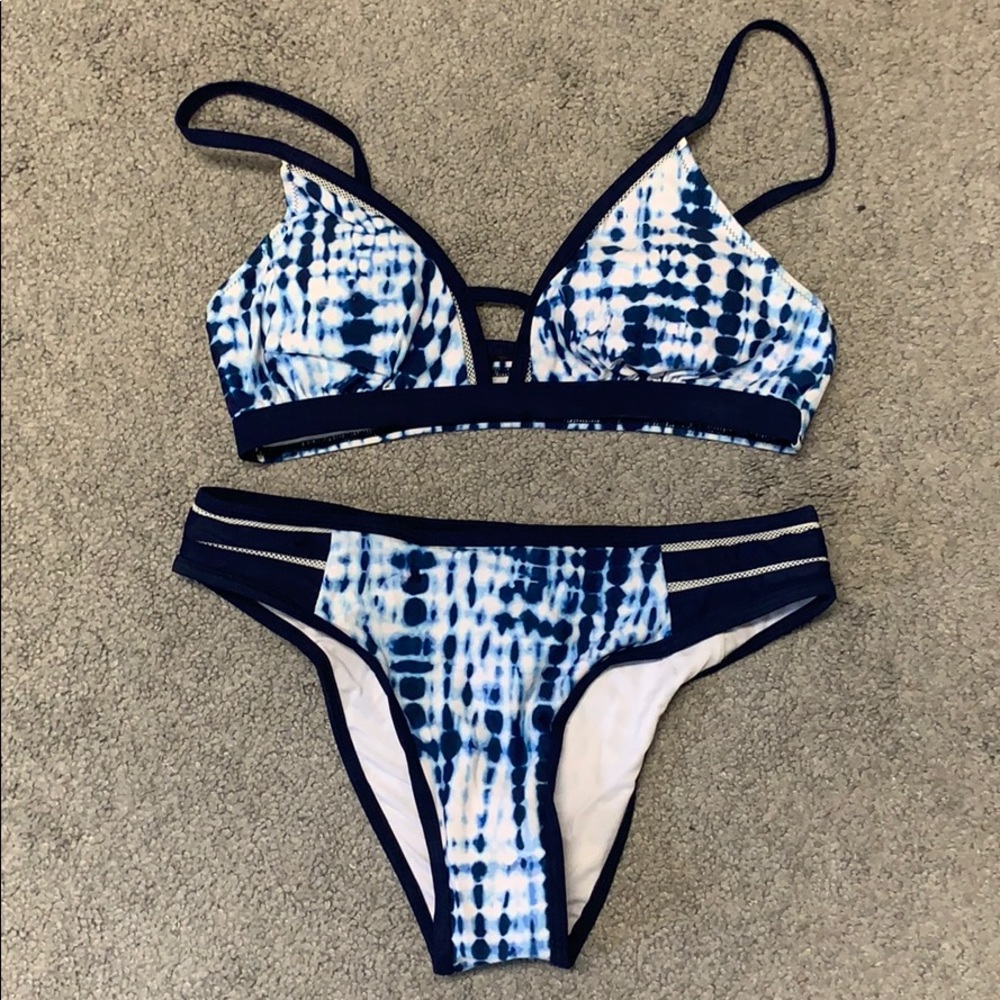 NWT CUPSHE Tie-Dye Strappy Bikini size small
